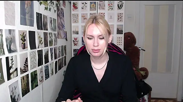 CapriScorpion online show from June 2026 12:00:02 PM