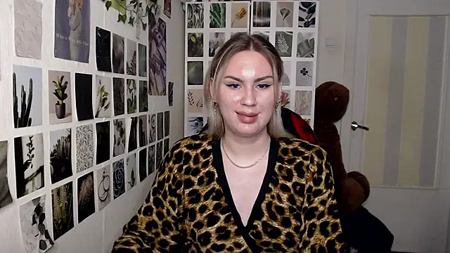CapriScorpion online show from September 2025 01:44:02 PM