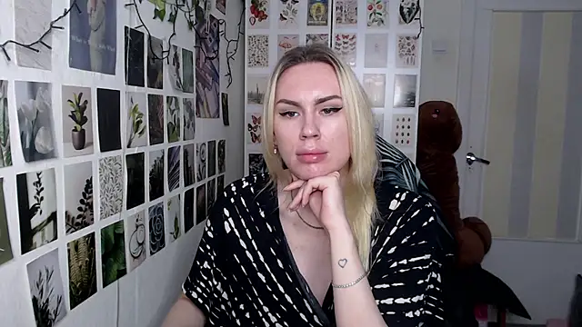 CapriScorpion online show from March 2026 04:07:01 PM