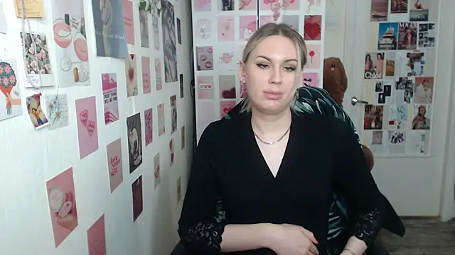 CapriScorpion online show from February 2025 11:43:01 AM
