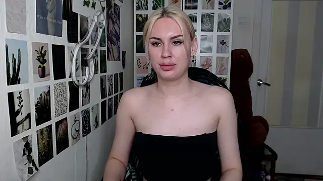 CapriScorpion online show from November 2025 10:29:02 AM