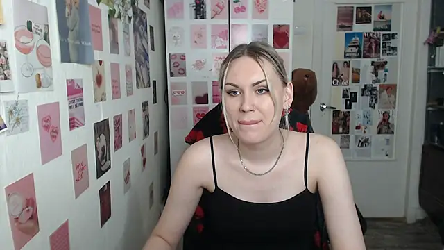 CapriScorpion online show from February 2025 01:05:01 PM
