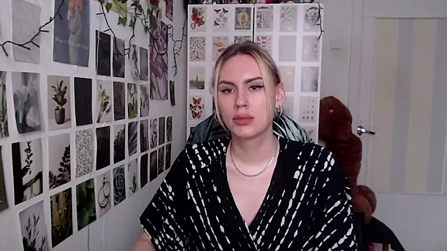 CapriScorpion online show from February 2026 12:38:01 PM