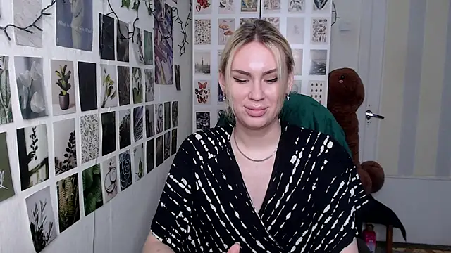 CapriScorpion online show from February 2026 12:15:01 PM