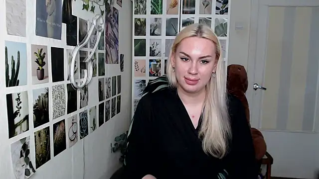 CapriScorpion online show from November 2025 11:25:02 AM