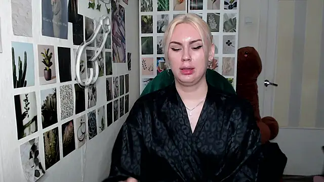CapriScorpion online show from October 2025 12:24:01 PM