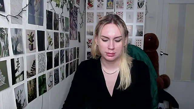 CapriScorpion online show from February 2026 02:37:02 PM