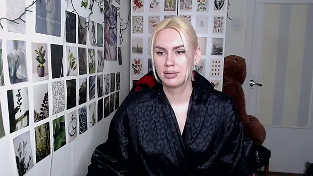 CapriScorpion online show from March 2026 03:41:02 PM