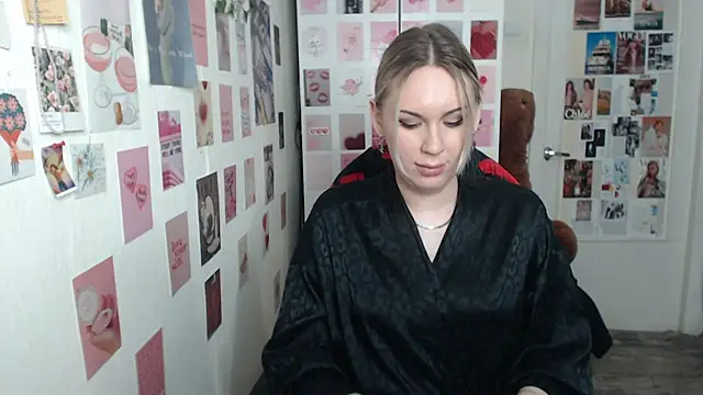 CapriScorpion online show from February 2025 03:08:01 PM