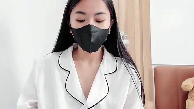 Lita-Julia online show from February 2025 08:50:02 AM