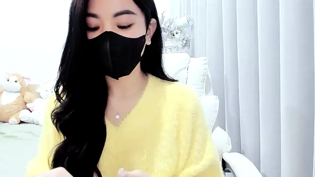 Lita-Julia online show from December 2025 03:49:01 PM