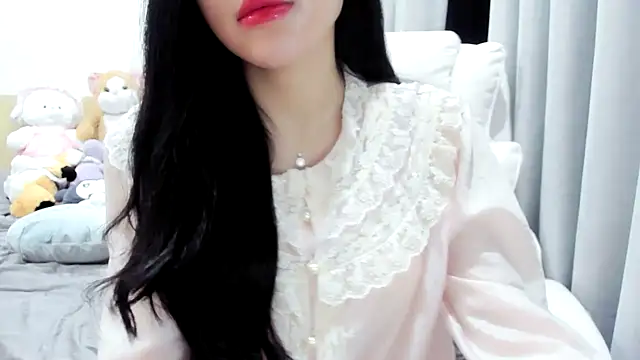 Lita-Julia online show from November 2025 07:19:02 PM