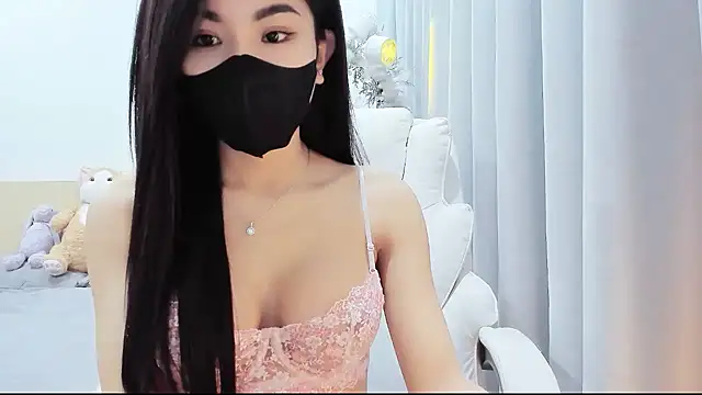 Lita-Julia online show from March 2026 05:30:02 PM