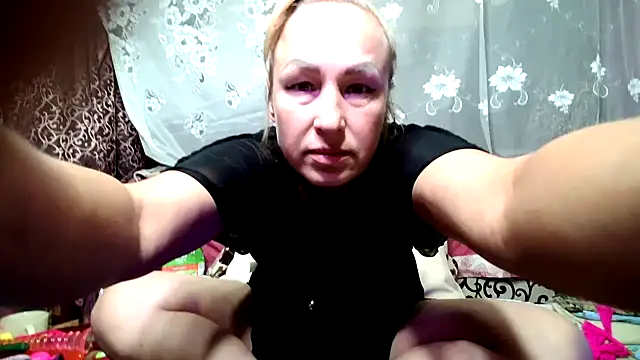 Alina Night 777 online show from October 2025 05:09:02 AM