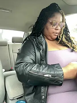 kweenxkarma online show from March 2025 01:32:02 AM