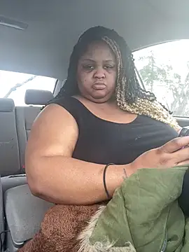 kweenxkarma online show from March 2025 01:24:02 AM