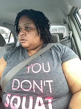 kweenxkarma online show from October 2025 09:37:02 PM