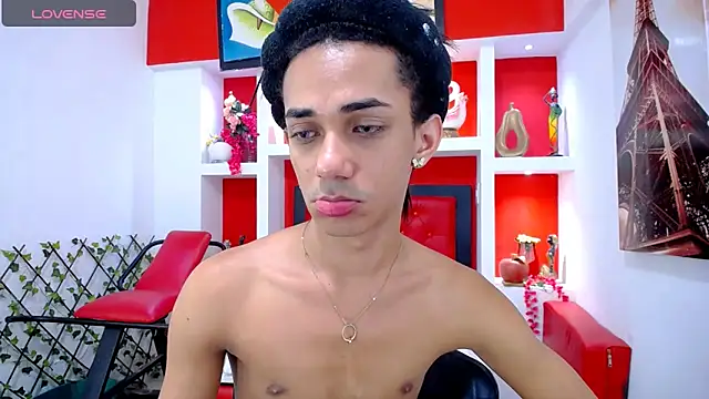 Snapshot of KatrinaQueen1 chatting on November 2025 10:47:02 PM KatrinaQueen1 online show from November 2025 10:47:02 PM