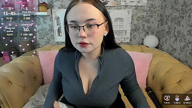 Tina Walker online show from March 2025 12:55:02 PM