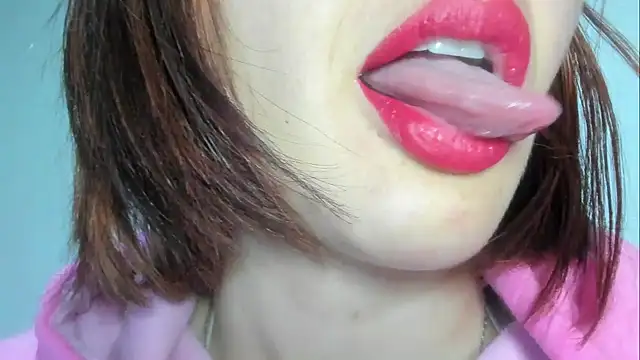 queen fetish online show from February 2026 09:54:01 AM