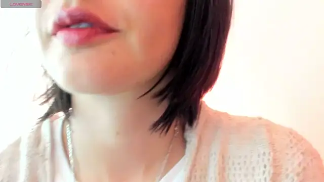 Snapshot of queen_fetish chatting on November 2025 04:23:02 PM queen fetish online show from November 2025 04:23:02 PM