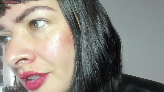 queen fetish online show from January 2026 05:27:02 PM