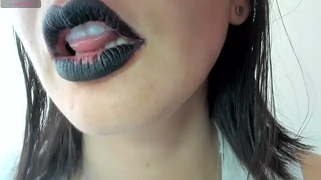 queen fetish online show from January 2026 07:12:01 PM