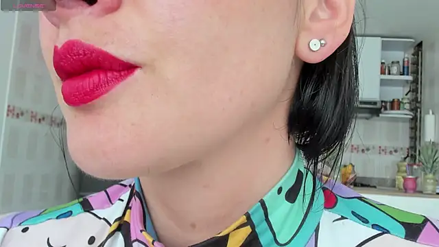 Snapshot of queen_fetish chatting on February 2025 01:58:01 PM queen fetish online show from February 2025 01:58:01 PM