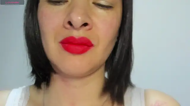 queen fetish online show from January 2026 10:19:02 AM