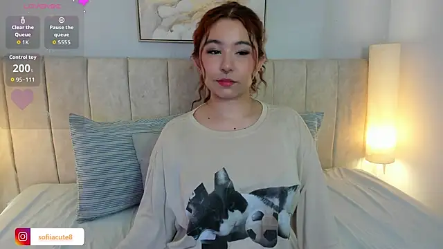 Atenea cuteee online show from November 2025 02:04:02 AM