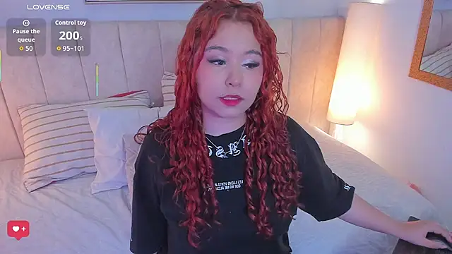 Atenea cuteee online show from February 2026 02:08:01 AM