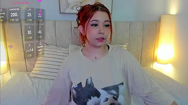 Atenea cuteee online show from December 2025 02:37:02 AM