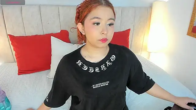 Atenea cuteee online show from March 2026 02:12:02 AM