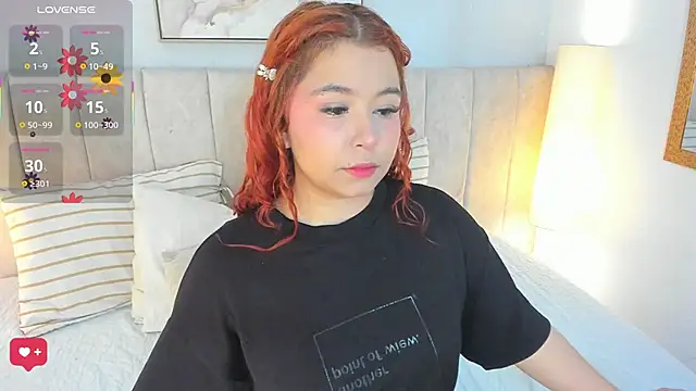 Atenea cuteee online show from March 2026 07:13:02 PM