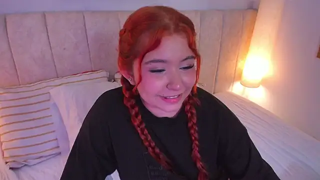 Atenea cuteee online show from February 2026 06:22:01 AM