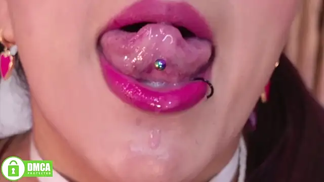 evelynjohnsoon online show from February 2026 12:18:01 PM