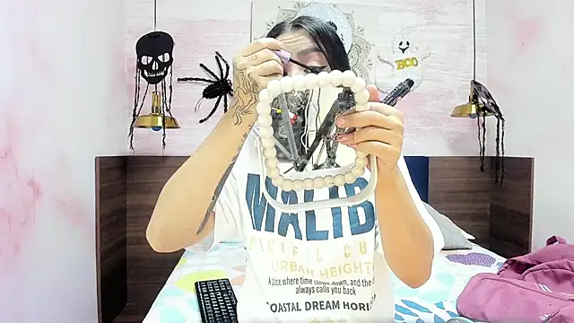 AnneDixie online show from October 2025 03:07:02 AM