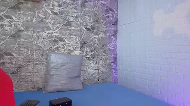 CarolRodriguez  online show from October 2025 05:03:01 PM