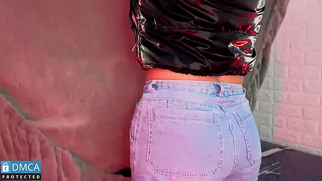 CarolRodriguez  online show from November 2025 07:06:01 PM