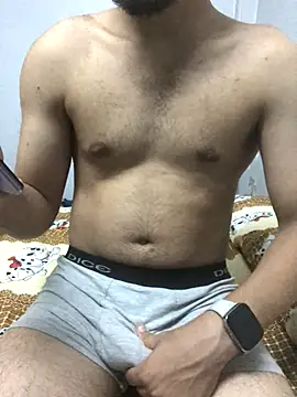 Snapshot of Arabian-B chatting on October 2025 10:10:01 PM Arabian-B online show from October 2025 10:10:01 PM