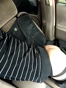 Snapshot of prettyboi6992 chatting on March 2025 11:36:02 PM prettyboi6992 online show from March 2025 11:36:02 PM