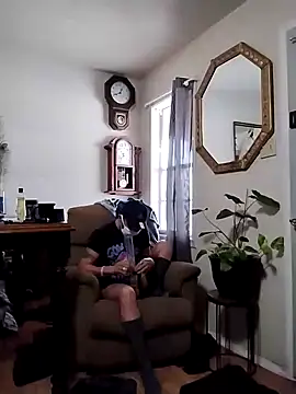 Snapshot of prettyboi6992 chatting on February 2025 04:58:01 PM prettyboi6992 online show from February 2025 04:58:01 PM