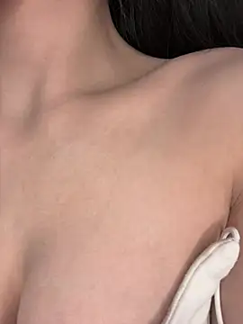 Snapshot of Jessa_baby chatting on March 2025 03:22:02 AM Jessa baby online show from March 2025 03:22:02 AM