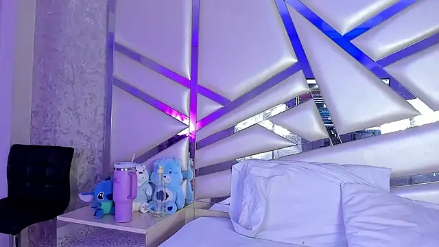 Miia002 online show from October 2025 03:07:01 AM