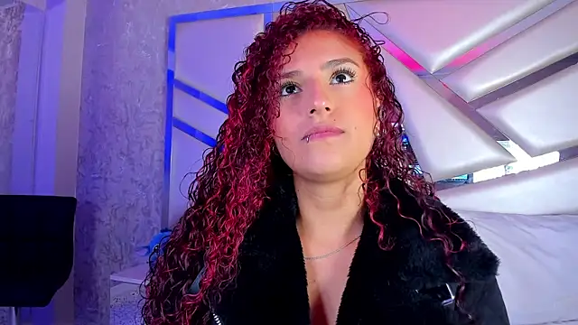 Miia002 online show from October 2025 03:17:02 AM