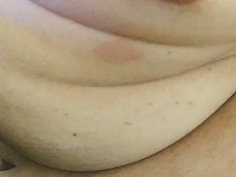 Snapshot of bigpcd chatting on February 2026 01:18:02 PM bigpcd online show from February 2026 01:18:02 PM