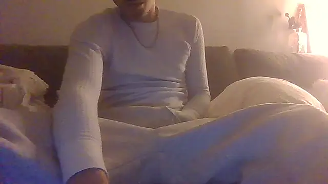 dominateurHot online show from December 2025 12:33:01 AM