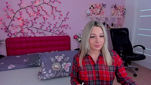 DanikaMorri online show from February 2025 04:40:02 PM