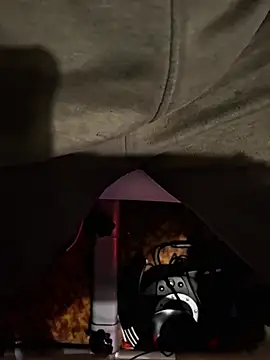 FreezingTie850 online show from April 2026 07:37:02 PM