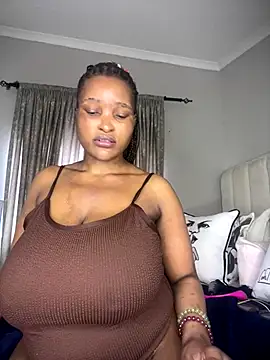 Bustygoddess32 online show from September 2025 05:57:02 AM